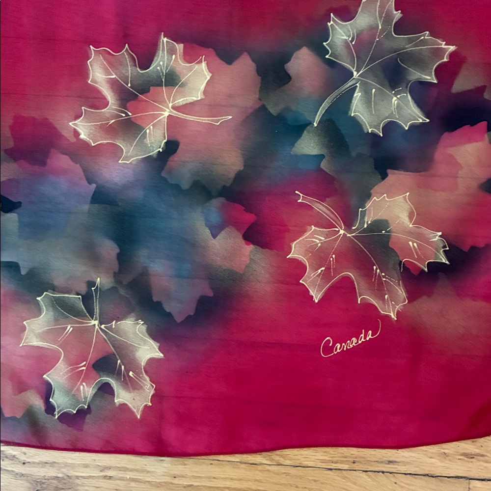 Canada Red Scarf With Maple Leaf Square - Picture 2 of 7